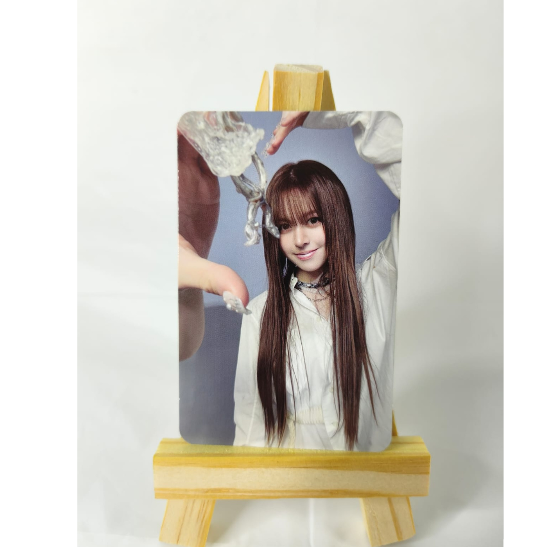 LILY (NMIXX) - FE304: FORWARD LIMITED VER. PHOTOCARD