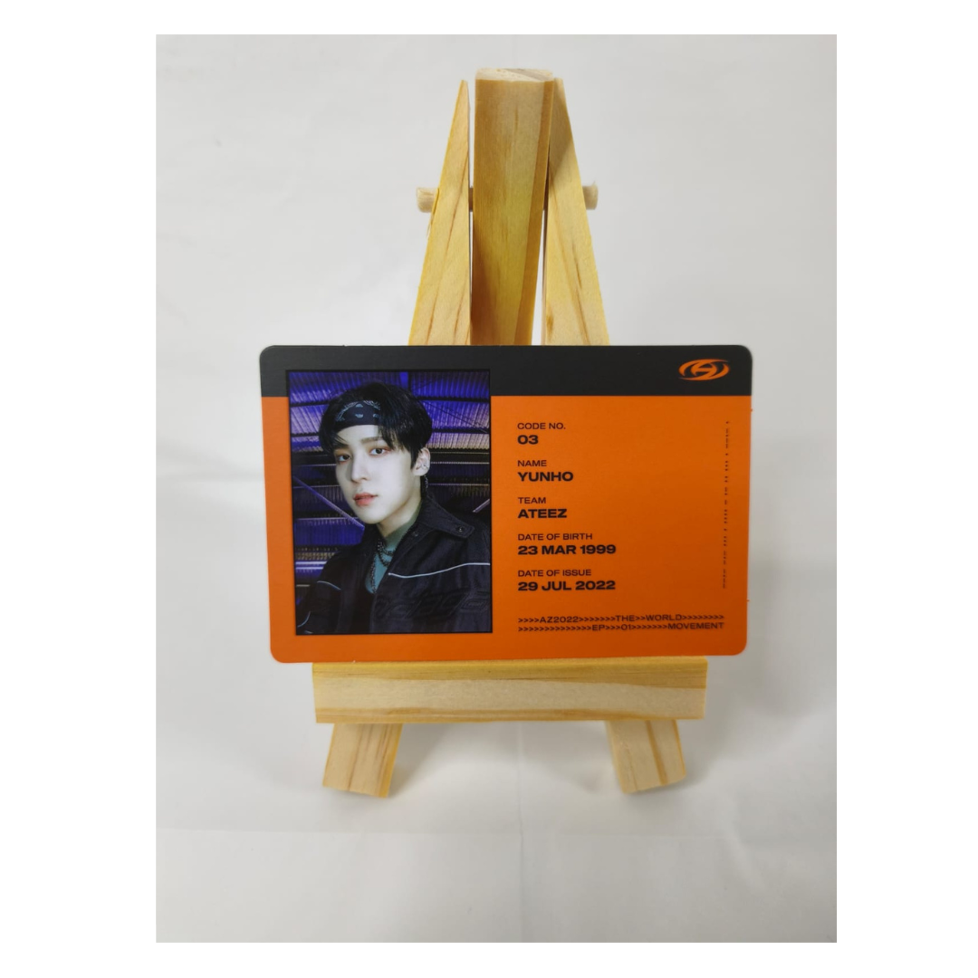 YUNHO (ATEEZ) - THE WORLD EP.1 : MOVEMENT Z VER. ID CARD
