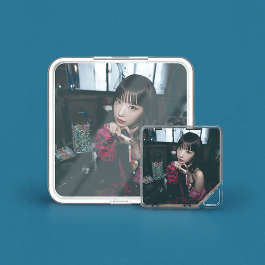 [PRE-ORDER] YEOJIN - LV1