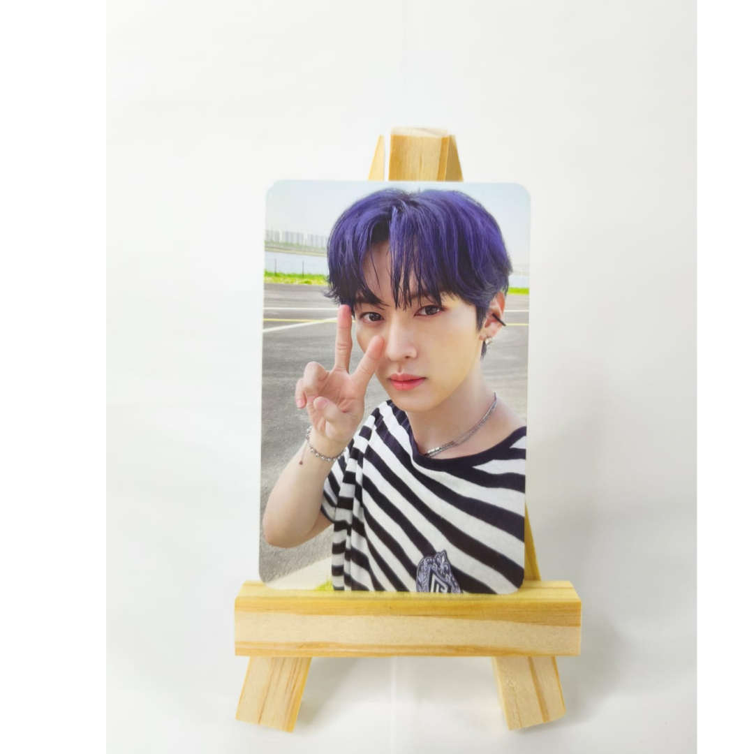 LEE KNOW (STRAY KIDS) - MAXIDENT OFFICIAL PHOTOCARD